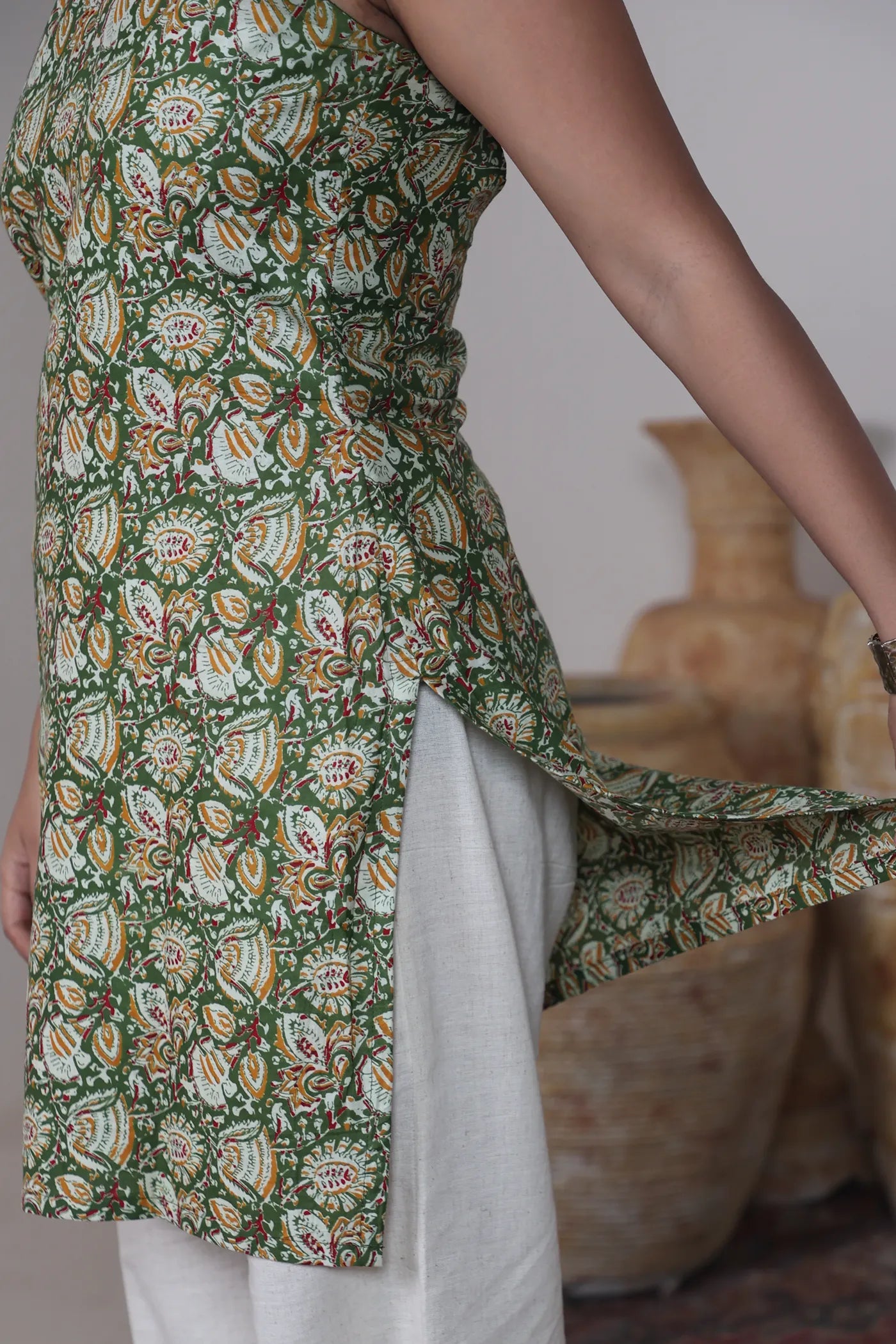 Vaishnavi High Neck Open Back Kurti